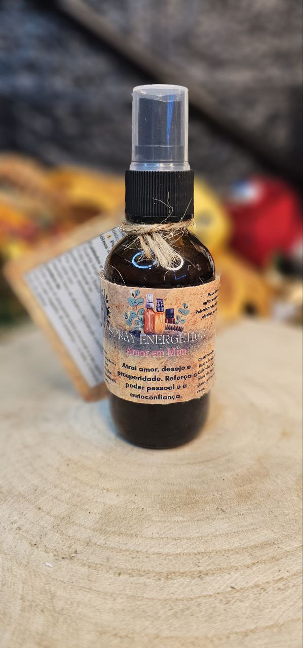 Spray Energético “Amor de Mim” – Hidrolato de Rosas, Óleos Essenciais e Cristais para Amor-Próprio