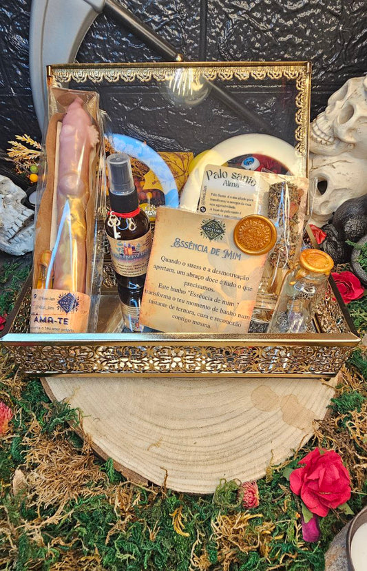 Kit Essência de Mim – Ritual de Amor-Próprio e Cura Emocional em Caixa Altar Dourada (Artesanal)