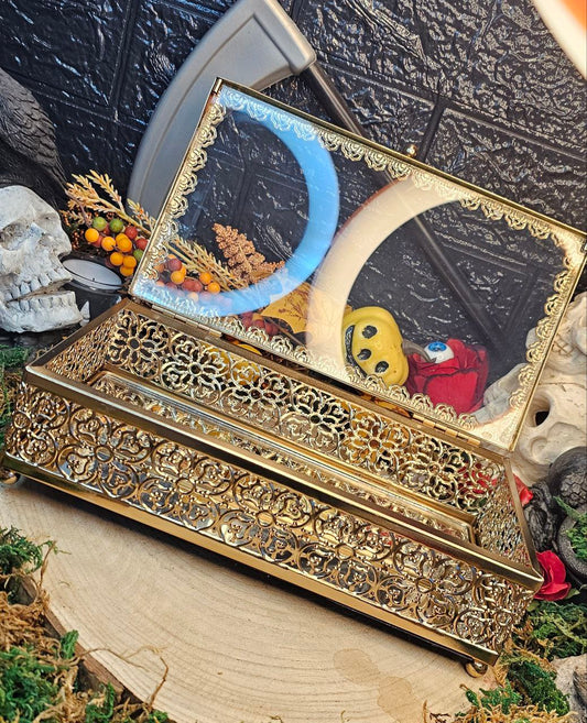Kit Essência de Mim – Ritual de Amor-Próprio e Cura Emocional em Caixa Altar Dourada (Artesanal)